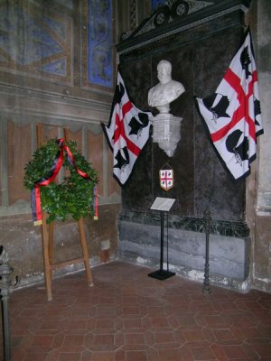 Biella, Basilica San Sebastiano, monumento ad Alberto Ferrero della Marmora