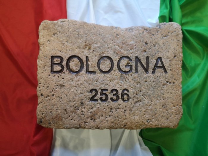 Bologna, pietra della memoria destinata alla Città di Biella