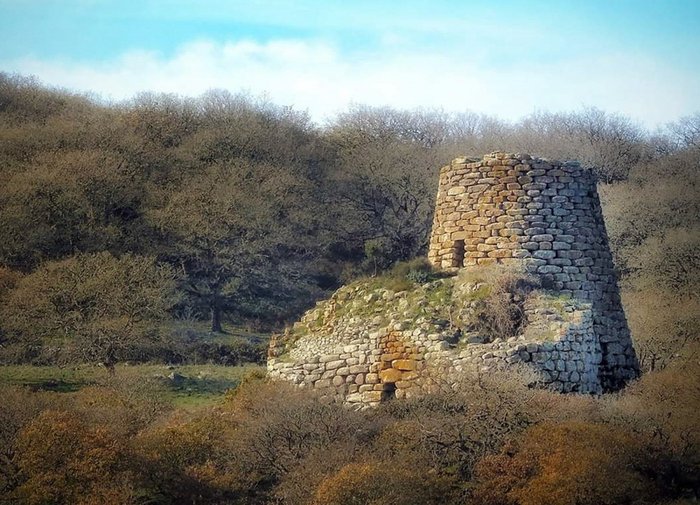 Bortigali, Nuraghe Carrarzu