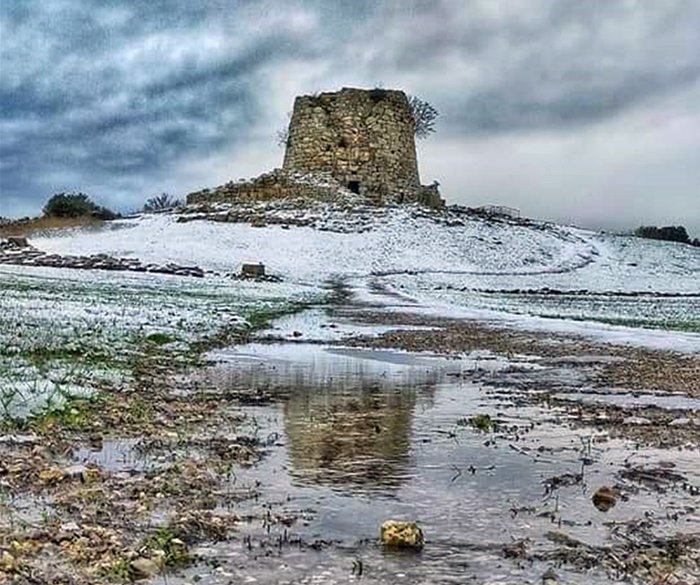 Isili, nuraghe Is Paras