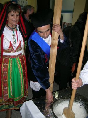 preparazione del torrone