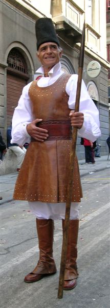 Costume di Sanluri