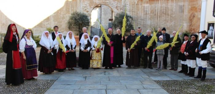 episcopio biella, consegna palme