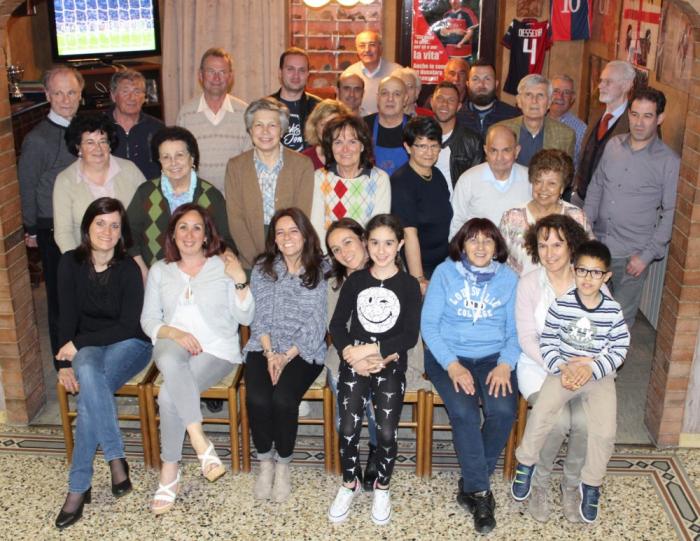 partecipanti alla cena di solidarietà in ricordo di Enrico Maolu
