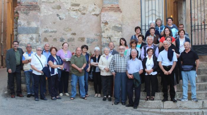 Accoglienza dei Sardi davanti all'oratorio di Pettinengo