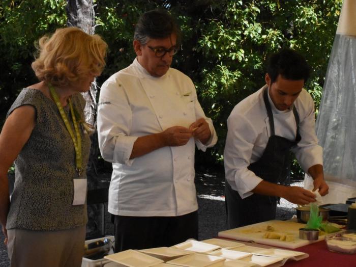 Sergio Vineis con il figlio Simone e  Mina Novello