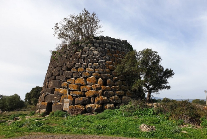 Abbasanta, Nuraghe Zuras